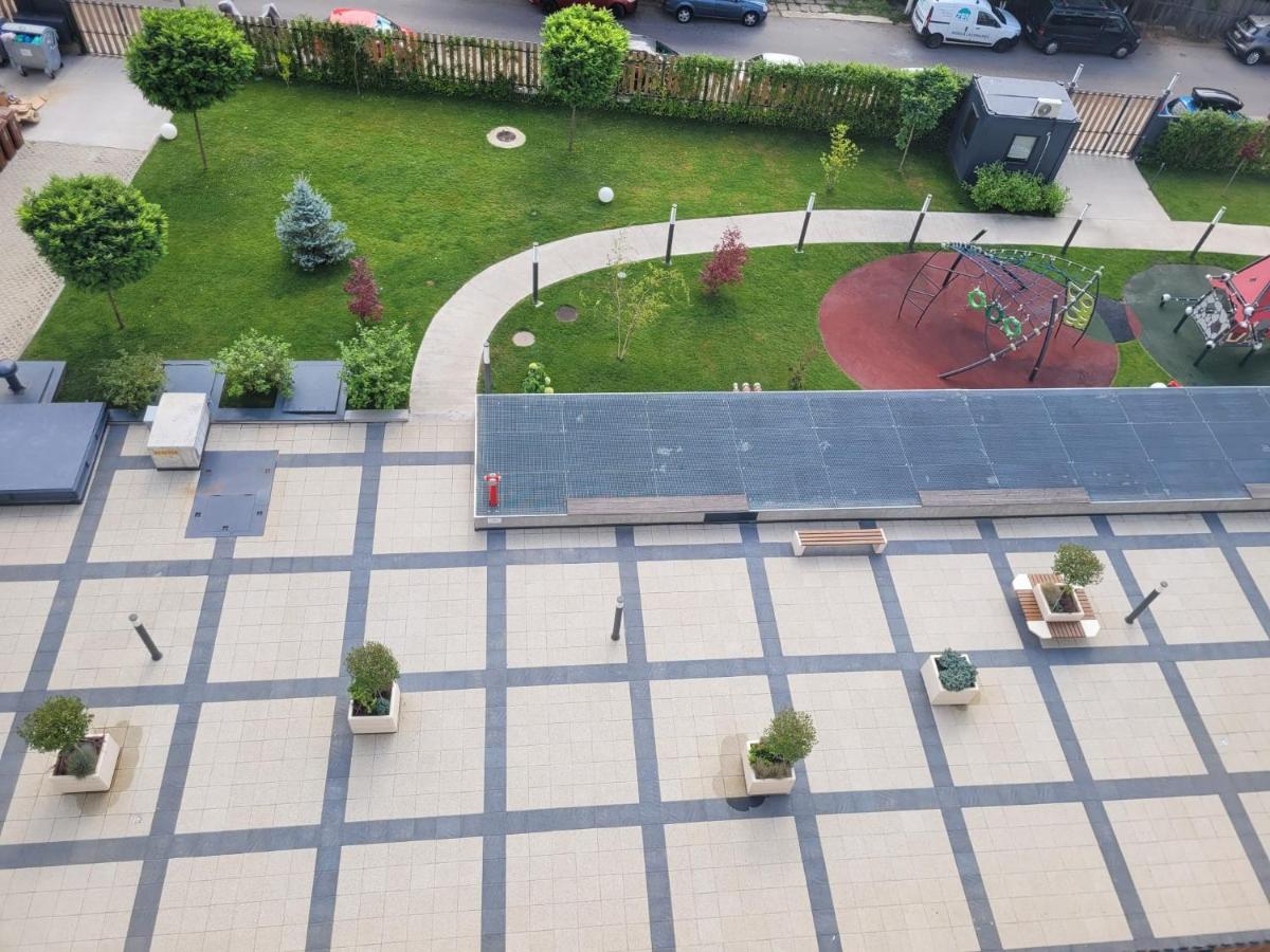 Apartment In Bucharest, Baneasa Green Area Buitenkant foto