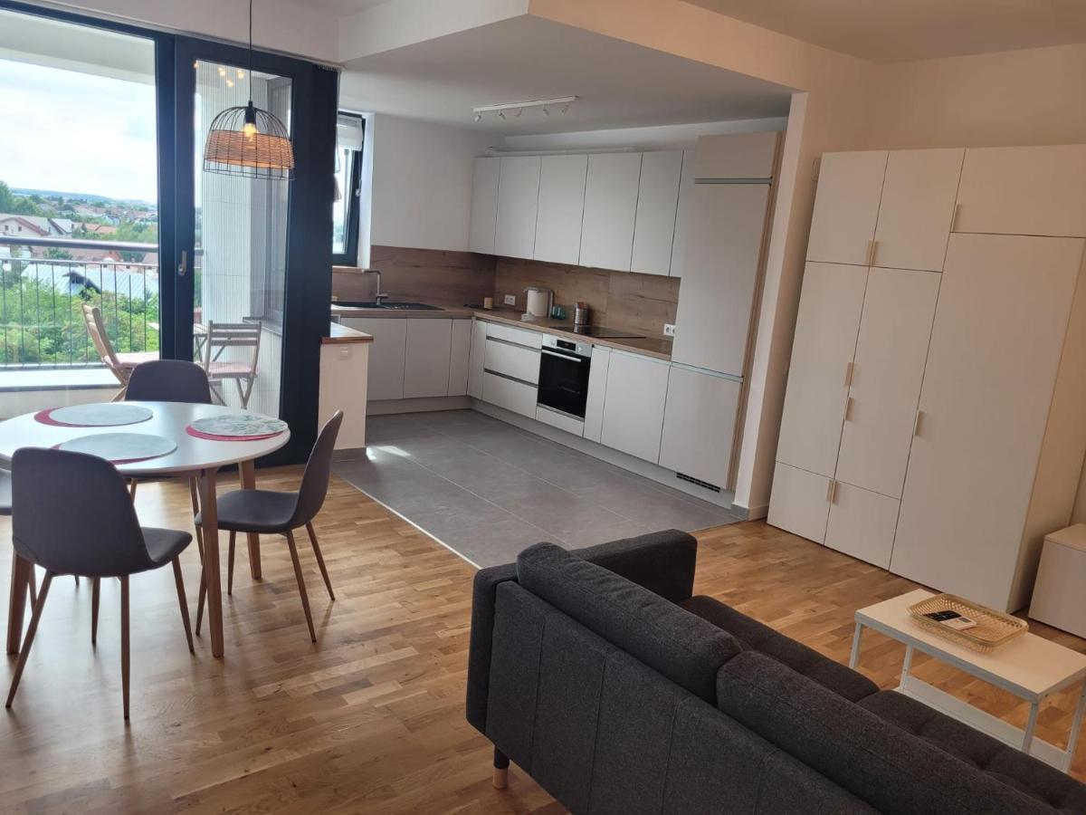 Apartment In Bucharest, Baneasa Green Area Buitenkant foto