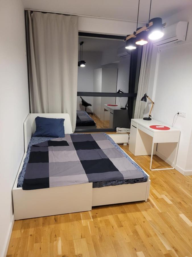 Apartment In Bucharest, Baneasa Green Area Buitenkant foto